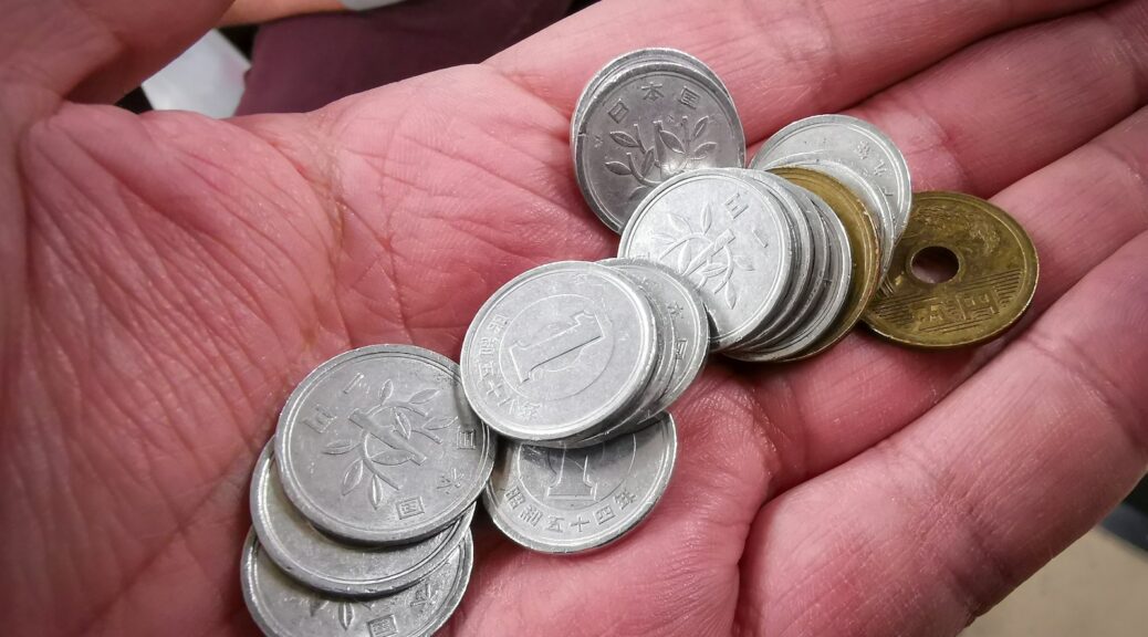 silver and gold round coins